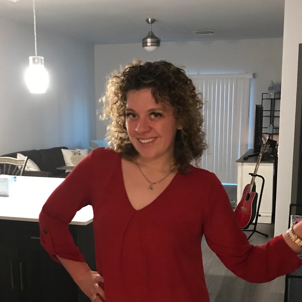 Meet your Posher, Kayla